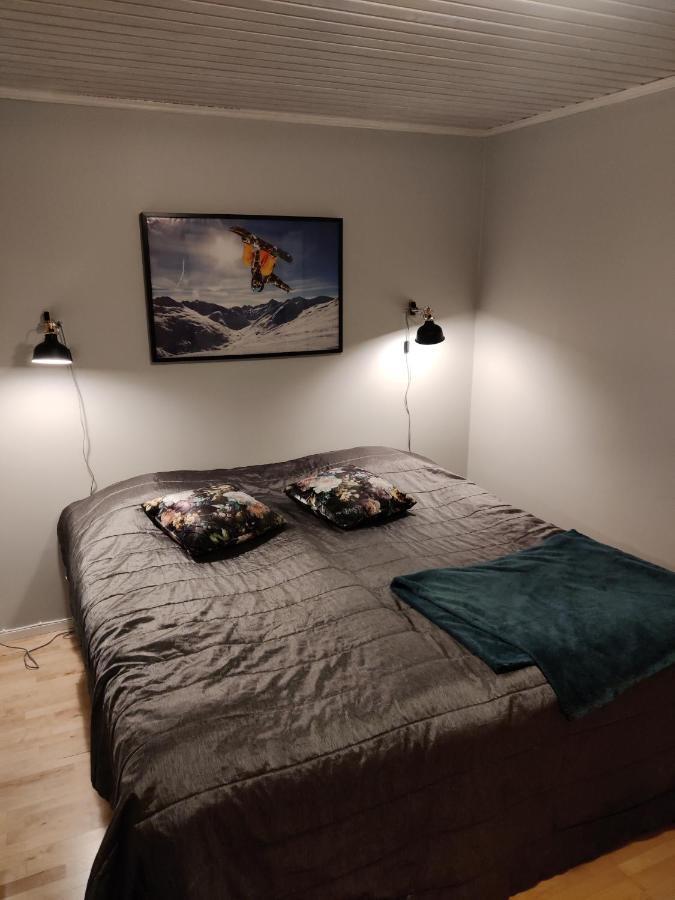 Villa Hutsula Yllas Ylläsjärvi Extérieur photo